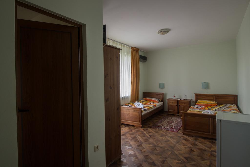 К-Г Луна К-С Лонгоза Комплекс Лонгоза Byala  Exterior foto